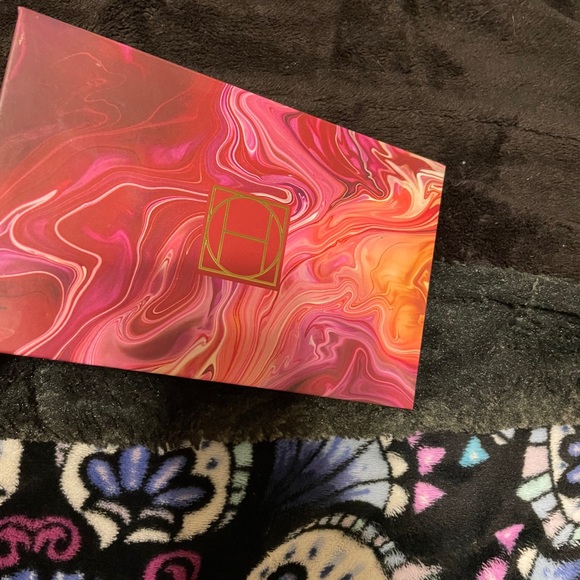 Zion pressed pigment palette - Picture 2 of 2